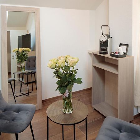 Hotel America Локарно Екстер'єр фото