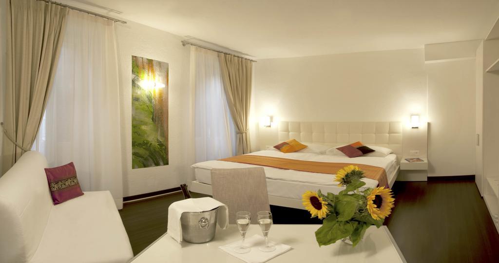 Hotel America Локарно Екстер'єр фото