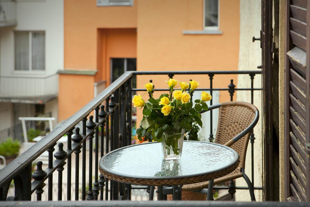 Hotel America Локарно Екстер'єр фото